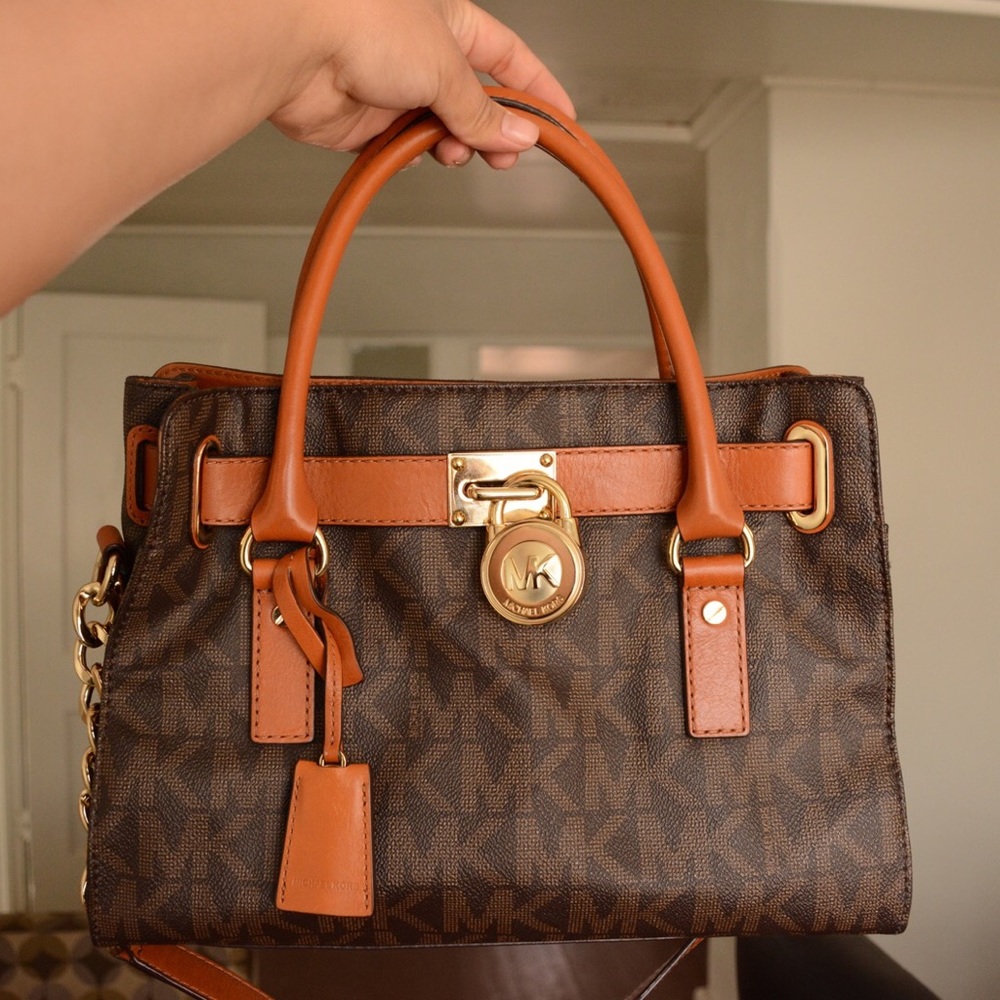 Michael Kors Monogram Medium Hamilton